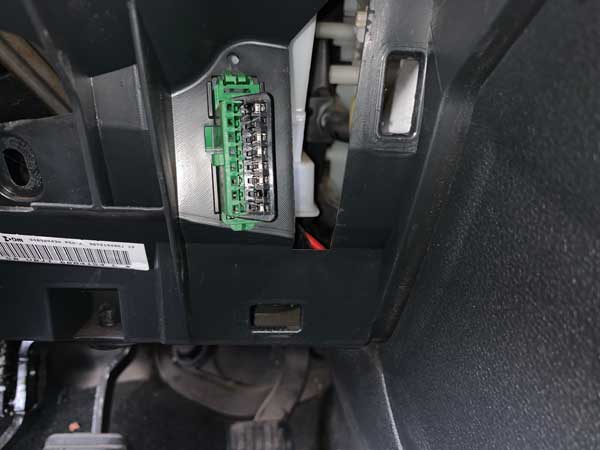 https://www.miedema.dyndns.org/co/2020/dynamo/IMG_4264--OBD2-aansluiting-Berlingo-GJM-600pix.jpg