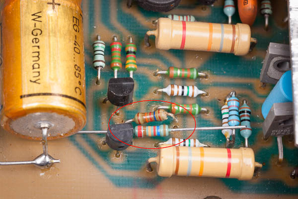 https://www.miedema.dyndns.org/co/2024/hm103/IMG_2183__HM103_R600_defect-600pix.jpg