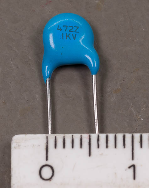 https://www.miedema.dyndns.org/co/2025/IMG_3059__4,7nF-1kV-600pix.jpg