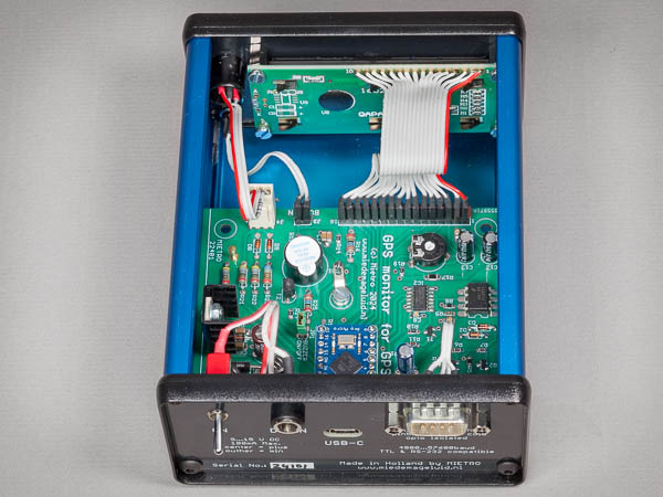 https://www.miedema.dyndns.org/co/2025/gpsmon/IMG_2870__Mietro_GPS_monitor_for_GPSDO_-_top_view_rear-600pix.jpg