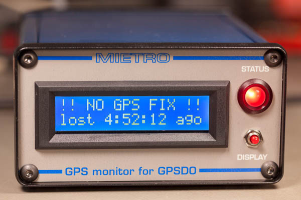 https://www.miedema.dyndns.org/co/2025/gpsmon/IMG_2896__GPSDO_monitor_-_NO_GPS_FIX-600pix.jpg