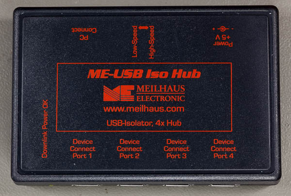 https://www.miedema.dyndns.org/co/2026/usb/IMG_2377__Meilhaus_USB-iso_hub_-_bovenkant-600pix.jpg